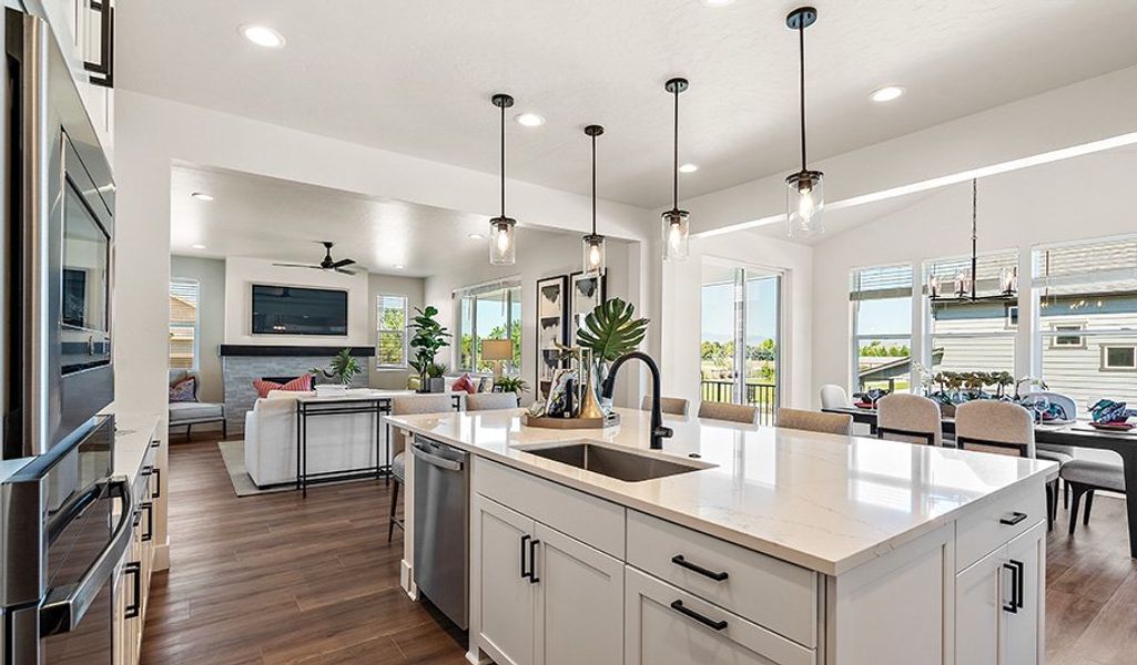 Hemingway-B721-Timberline Kitchen