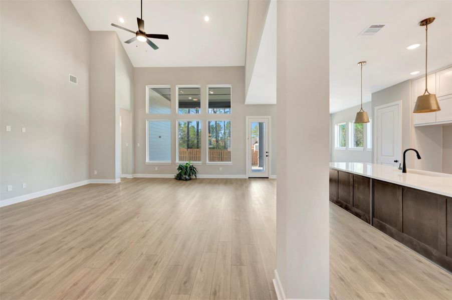 How impressive is this! Extremely high ceilings and windows that capture all of it!
