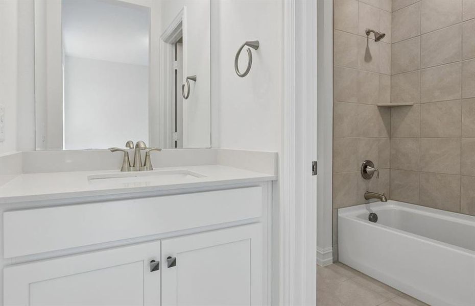 Secondary jack and jill bathroom