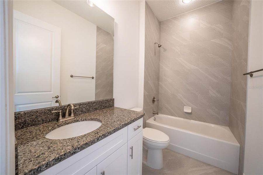 Furnished interior view inside a new home in , Ocala (Image 9).