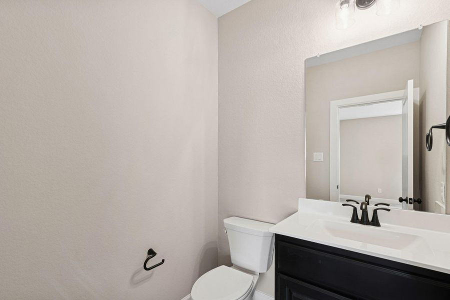 Furnished interior view inside a new home in ARTAVIA 65' Homesites, Conroe (Image 15).