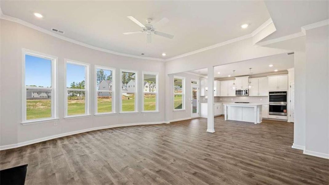 Spacious, unfurnished interior of a new home in Water Oak Estates, Lawrenceville (Image 18).