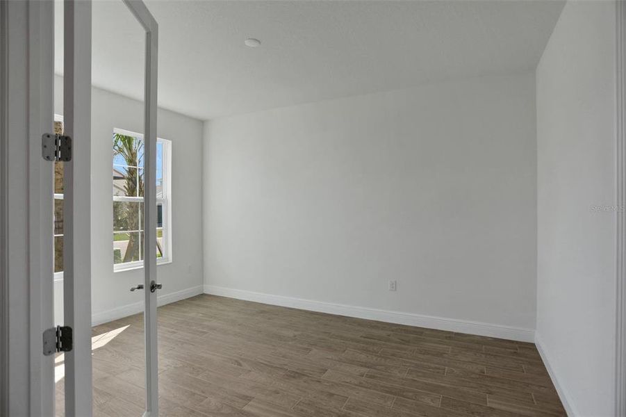 Spacious, unfurnished interior of a new home in Seaire, Parrish (Image 21).