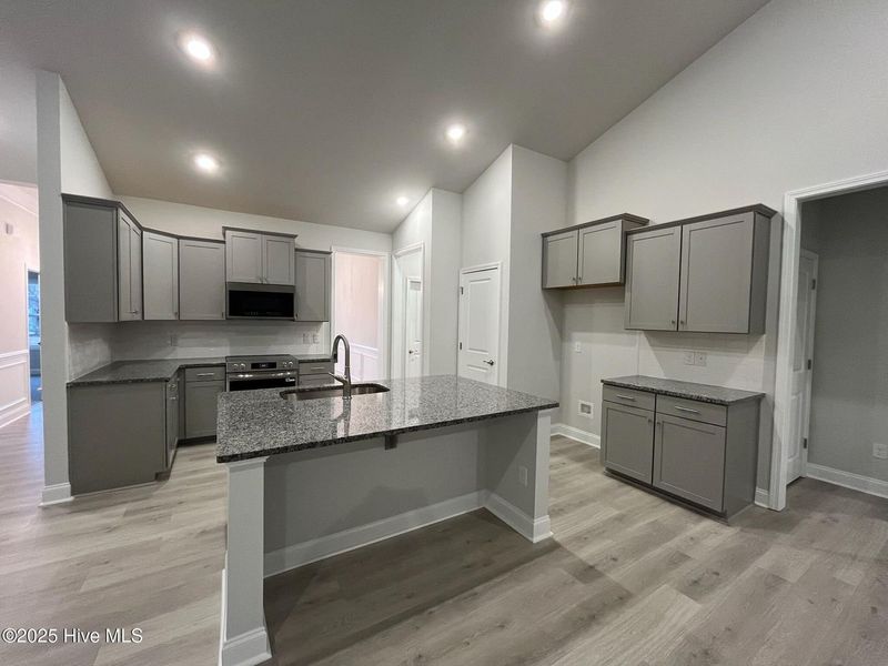Furnished interior view inside a new home in Palmetto Creek, Bolivia (Image 6).