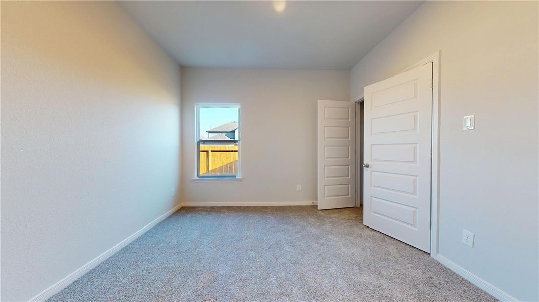 Spacious, unfurnished interior of a new home in Lexington Heights 50', Willis (Image 31).