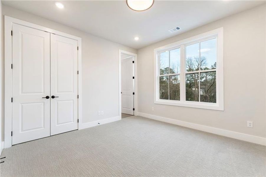 Spacious, unfurnished interior of a new home in , Atlanta (Image 25). Spacious, unfurnished interior of a new home in , Atlanta (Image 25).