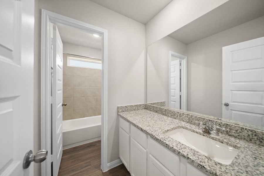 Furnished interior view inside a new home in Hunter's Creek, Huntsville (Image 5). Furnished interior view inside a new home in Hunter's Creek, Huntsville (Image 5).