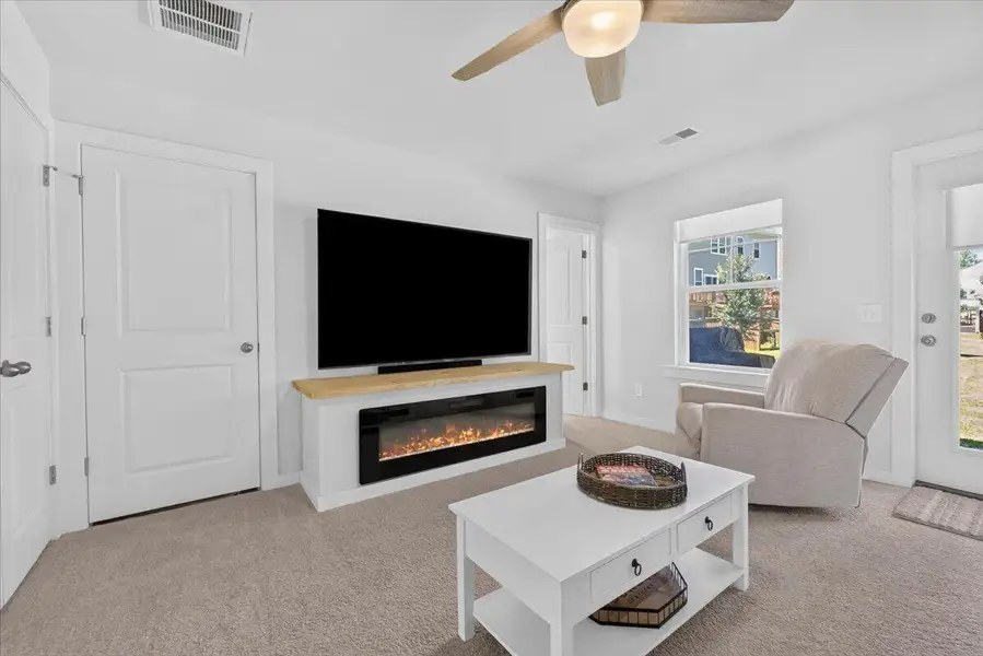 Furnished interior view inside a new home in , Hanahan (Image 26).