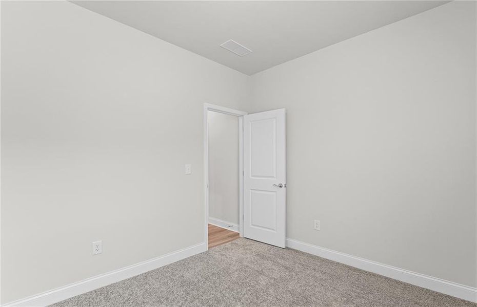 Spacious, unfurnished interior of a new home in Overland, Locust Grove (Image 32).