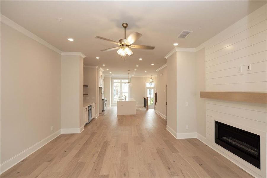 Spacious, unfurnished interior of a new home in Townes 333, Peachtree Corners (Image 43).