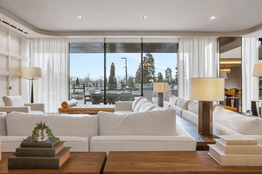 Furnished interior view inside a new home in The Dillon Buckhead, Atlanta (Image 49). Furnished interior view inside a new home in The Dillon Buckhead, Atlanta (Image 49).