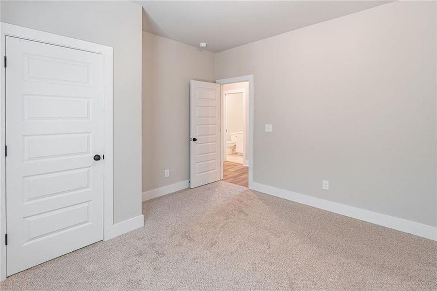 Spacious, unfurnished interior of a new home in , Tucker (Image 41).
