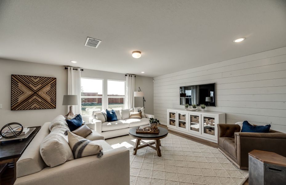 Representative furnished interior of a home built from the Sandalwood by Centex in Cottonwood, Howe (Image 5).