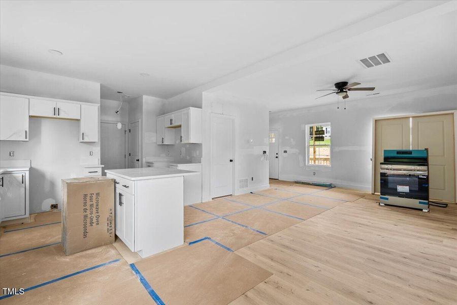 06-Lan 129 Carriage Loop-6