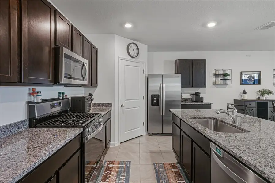 Furnished interior view inside a new home in Northwater at Two Rivers, Zephyrhills (Image 30).