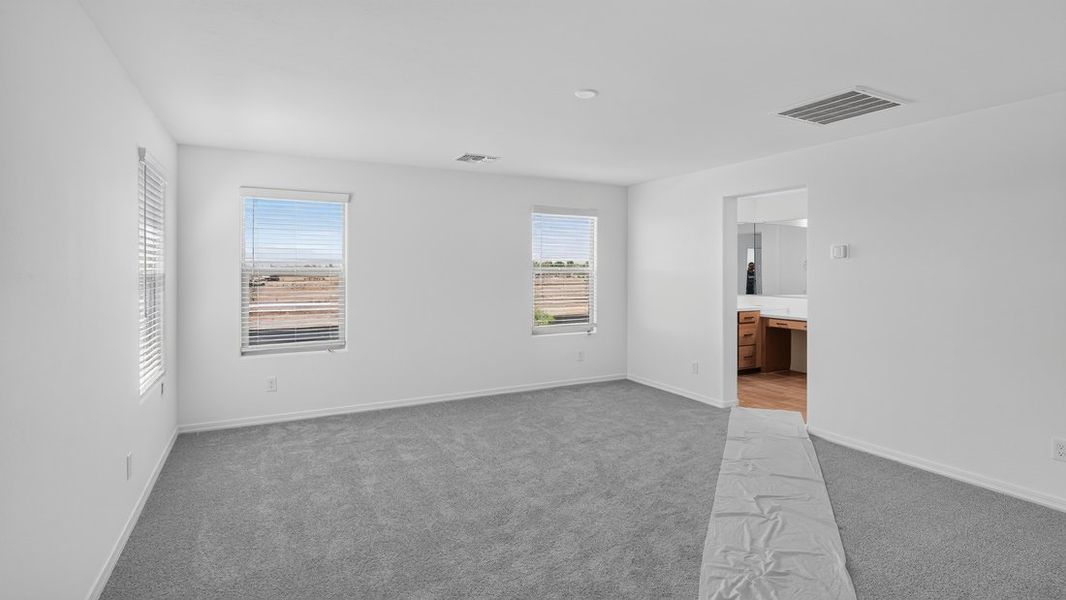 Spacious, unfurnished interior of a new home in Parkside, Avondale (Image 16).