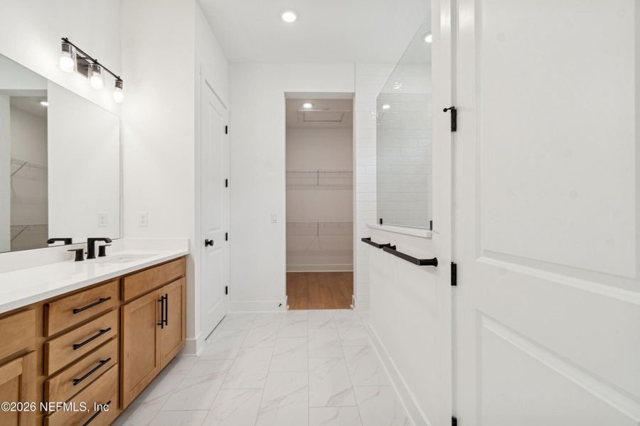 Furnished interior view inside a new home in Reflections 40' Front Load, Ponte Vedra (Image 9).