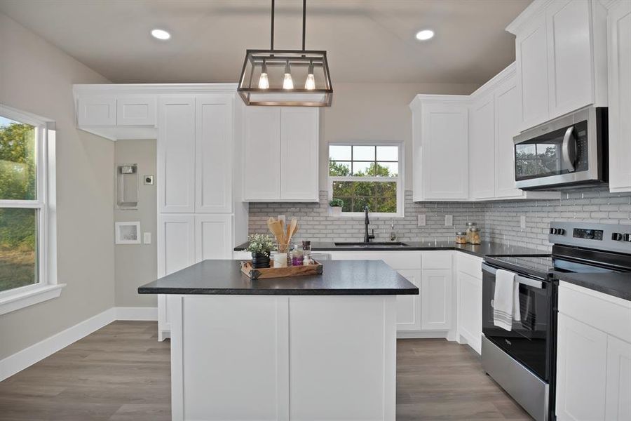 Furnished interior view inside a new home in , Itasca (Image 13). Furnished interior view inside a new home in , Itasca (Image 13).
