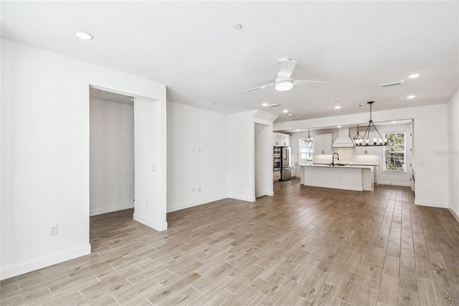 Spacious, unfurnished interior of a new home in Vdara, Orlando (Image 28). Spacious, unfurnished interior of a new home in Vdara, Orlando (Image 28).