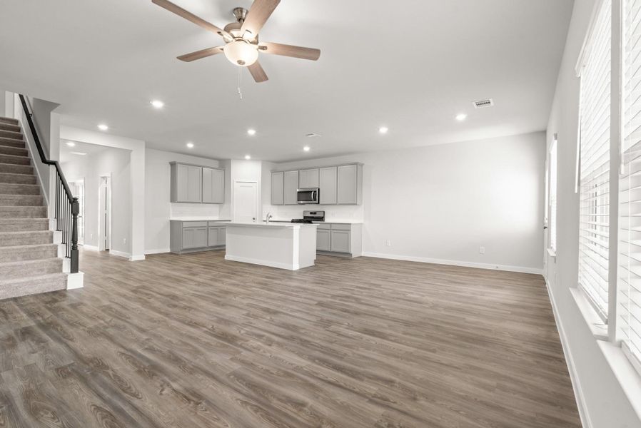 Spacious, unfurnished interior of a new home in Liberty Collection at Paloma at Sanford Farms, Waller (Image 10).