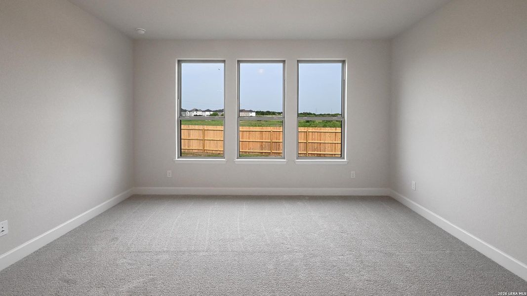 Spacious, unfurnished interior of a new home in The Parklands, Schertz (Image 17).