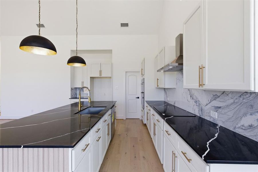 Furnished interior view inside a new home in , Sherman (Image 11).