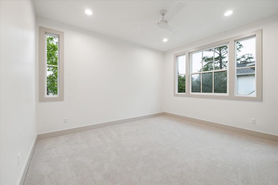 **Previous Builder Project** **Previous Builder Project**