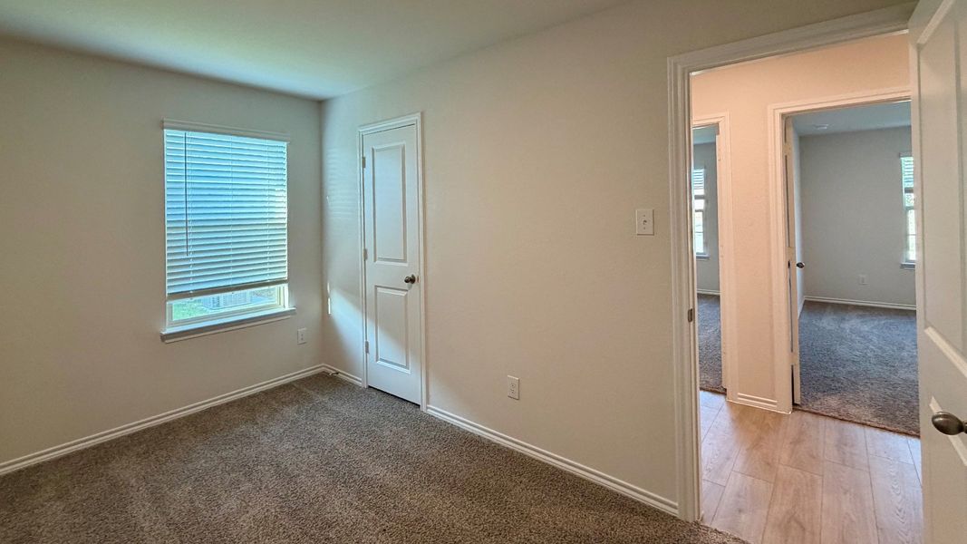 Spacious, unfurnished interior of a new home in Northspur, Terrell (Image 22).