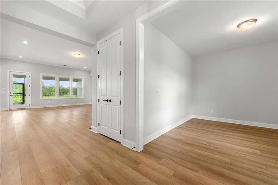 Spacious, unfurnished interior of a new home in Cresswind Georgia at Twin Lakes, Hoschton (Image 26). Spacious, unfurnished interior of a new home in Cresswind Georgia at Twin Lakes, Hoschton (Image 26).