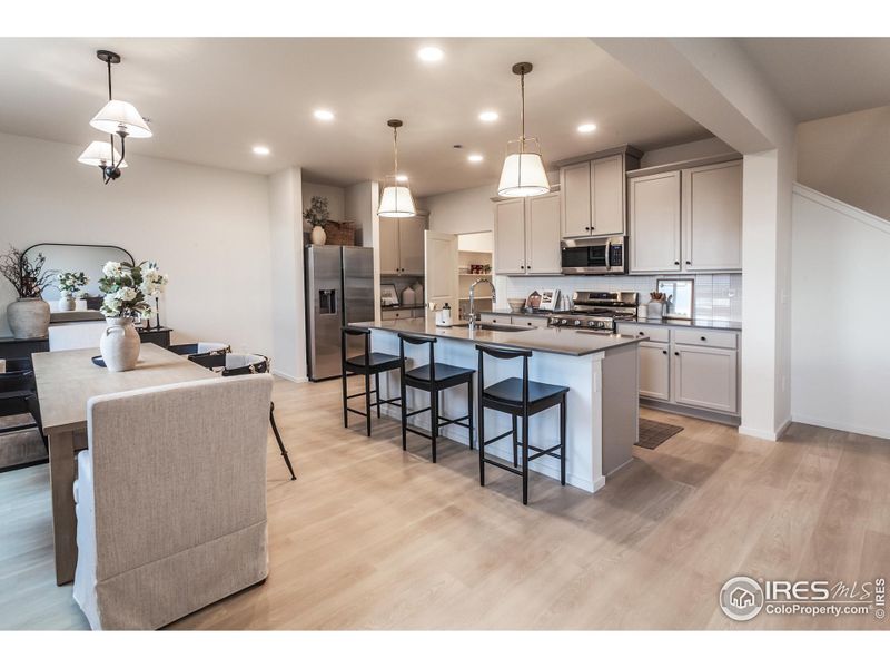 Eat in Kitchen and large kitchen island - PHOTO FROM PREVIOUSLY BUILT HOME