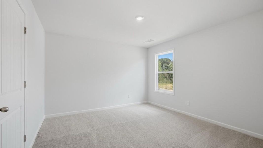Spacious, unfurnished interior of a new home in Butner Estates, South Fulton (Image 28).