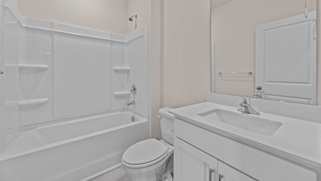 Furnished interior view inside a new home in East Ridge, Ayden (Image 7).