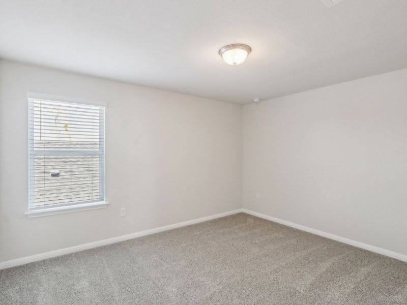 Spacious, unfurnished interior of a new home in Flora, Hutto (Image 11).