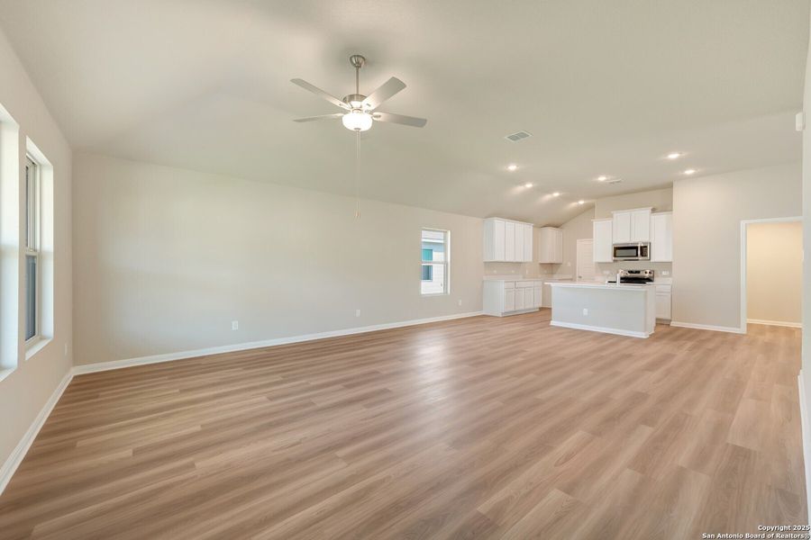 Spacious, unfurnished interior of a new home in Greenspoint Heights, Seguin (Image 26). Spacious, unfurnished interior of a new home in Greenspoint Heights, Seguin (Image 26).
