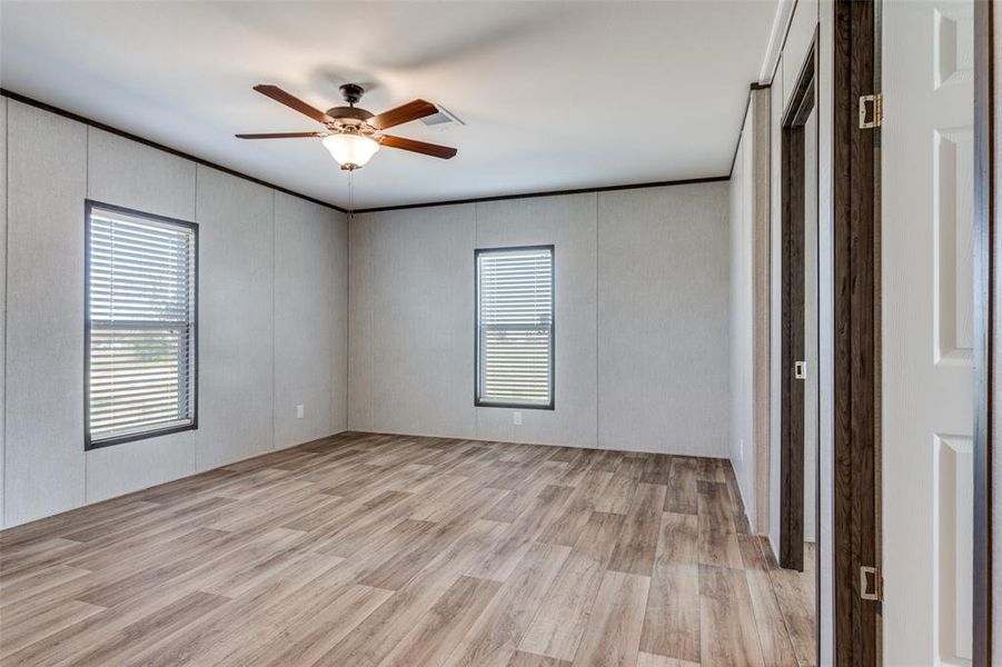Spacious, unfurnished interior of a new home in , Azle (Image 15).