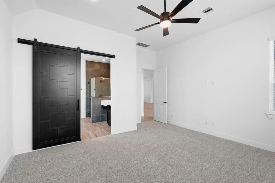 Spacious, unfurnished interior of a new home in Briarley, Montgomery (Image 30).