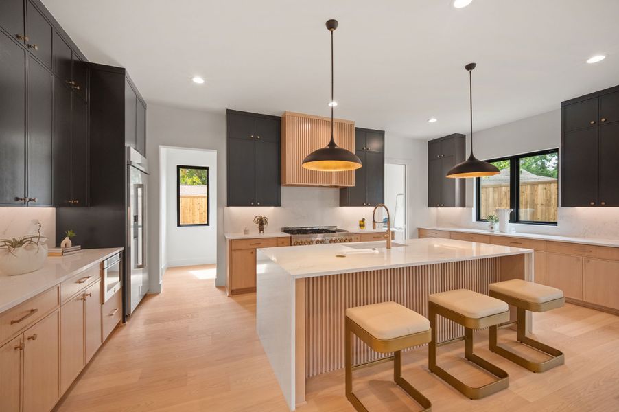 Furnished interior view inside a new home in , Dallas (Image 7).