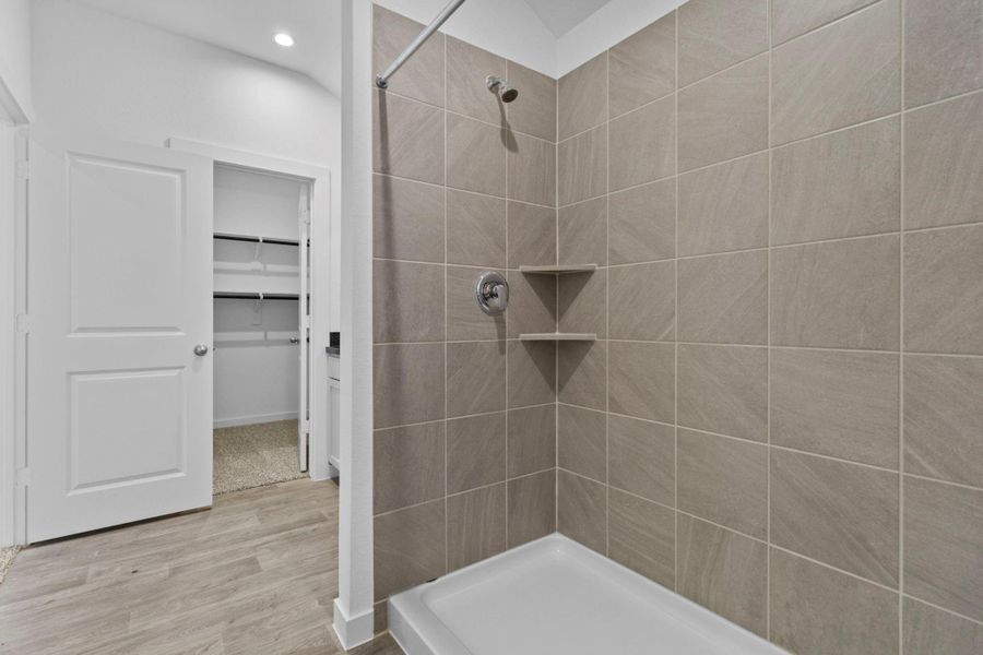 Furnished interior view inside a new home in Presswoods, Splendora (Image 9).