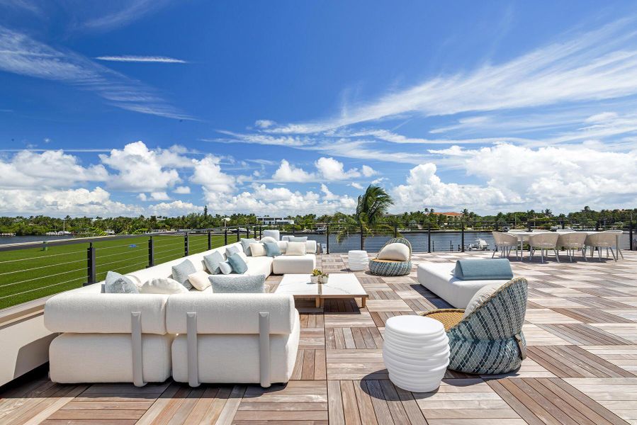 Community amenities in , Lantana (Image 49).