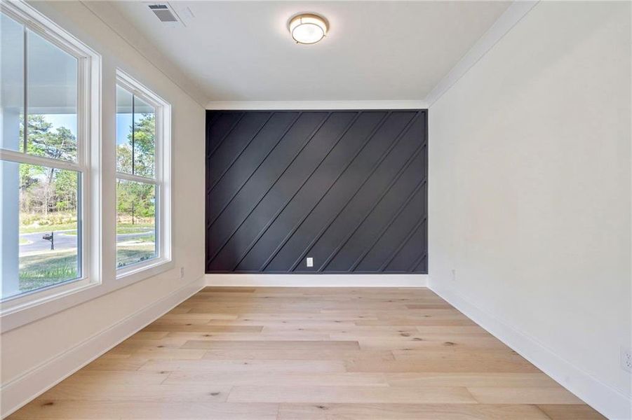 Spacious, unfurnished interior of a new home in , Atlanta (Image 35).