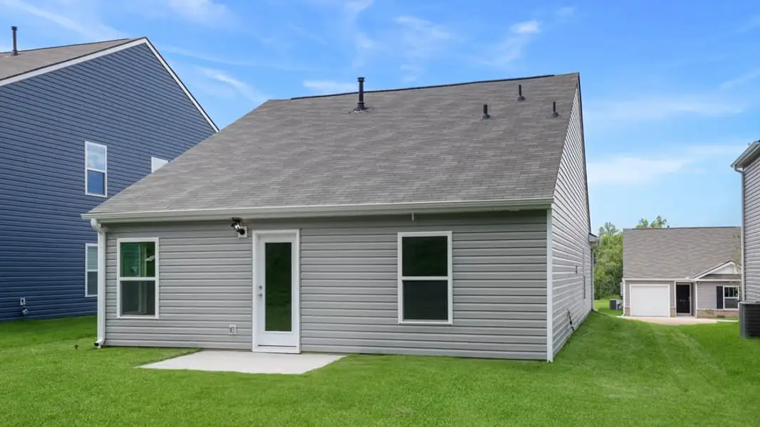 Exterior details and patio area of a home in Cedar Gap, Fountain Inn (Image 4).