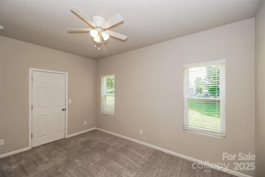 Spacious, unfurnished interior of a new home in , Statesville (Image 11). Spacious, unfurnished interior of a new home in , Statesville (Image 11).
