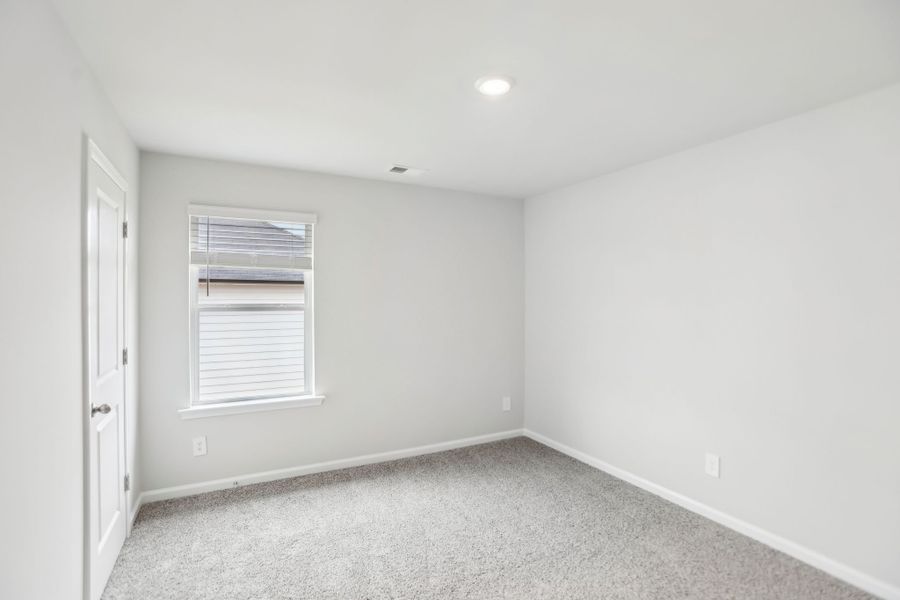 Spacious, unfurnished interior of a new home in Hemingway - Reserve Series, Cumming (Image 17). Spacious, unfurnished interior of a new home in Hemingway - Reserve Series, Cumming (Image 17).