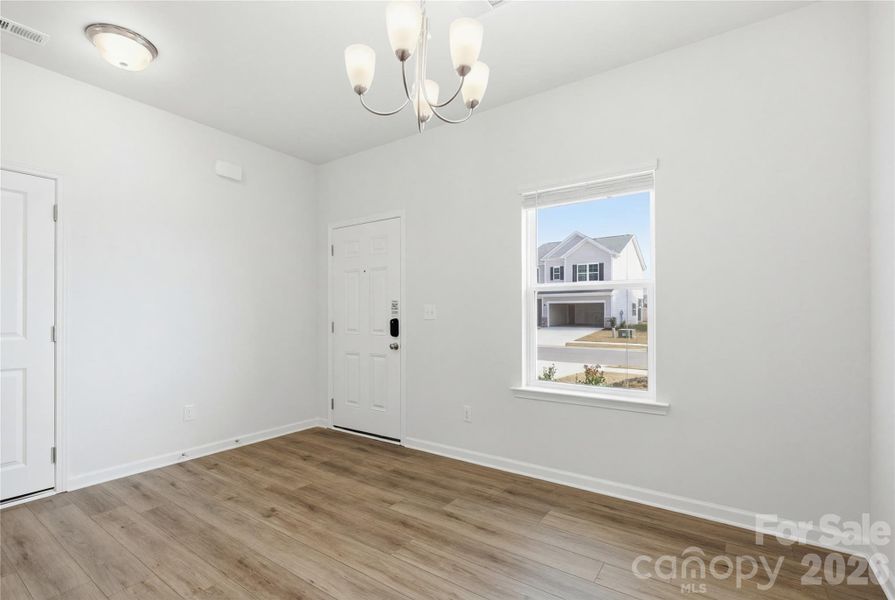 Dining or Home Office Dining or Home Office