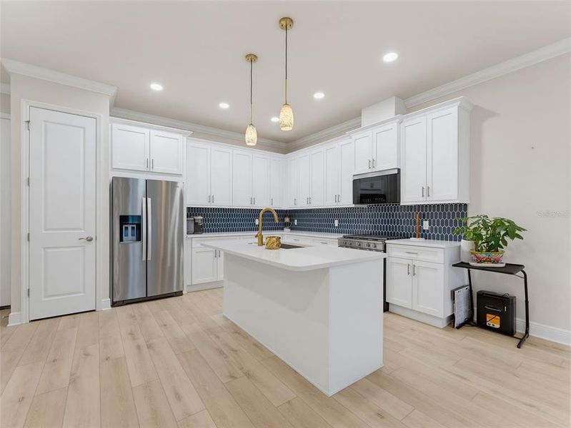 Furnished interior view inside a new home in , Clearwater (Image 10).