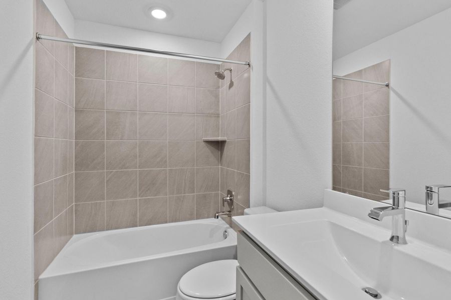 Furnished interior view inside a new home in , Splendora (Image 6).