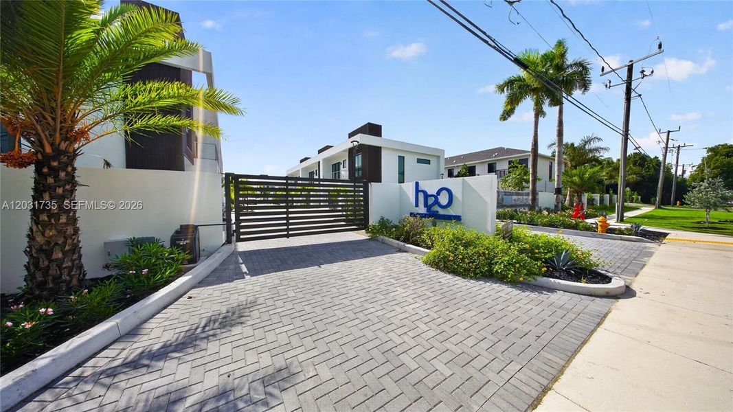 Image 52 of a home in .