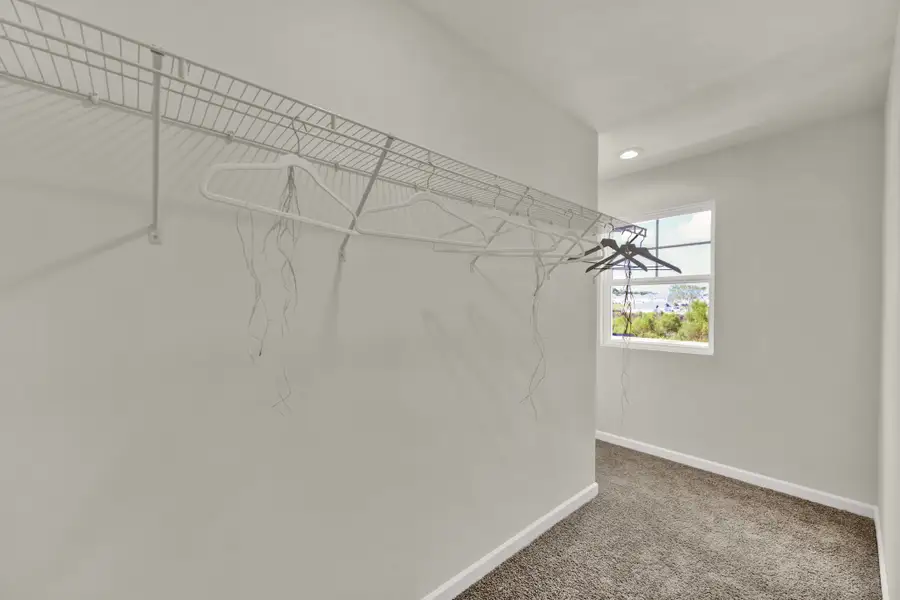 Image 31 representing the Darwin by D.R. Horton in Johnson Farms, Greeneville, TN.