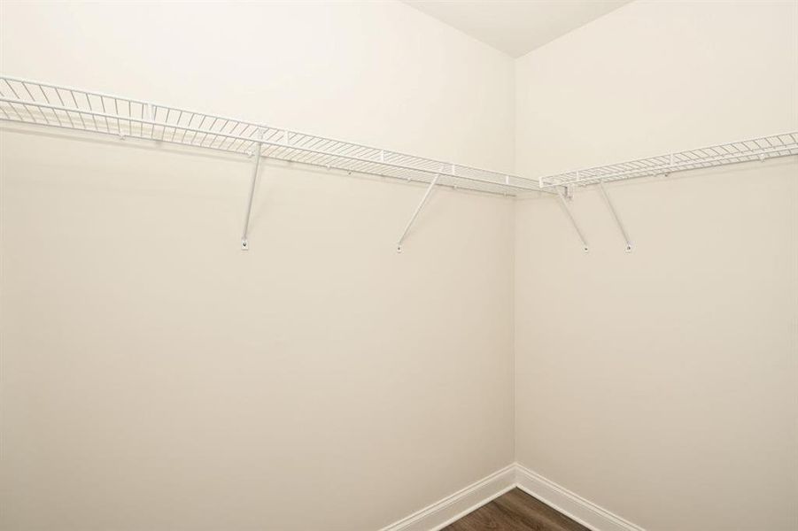 Spacious, unfurnished interior of a new home in , Dallas (Image 47).