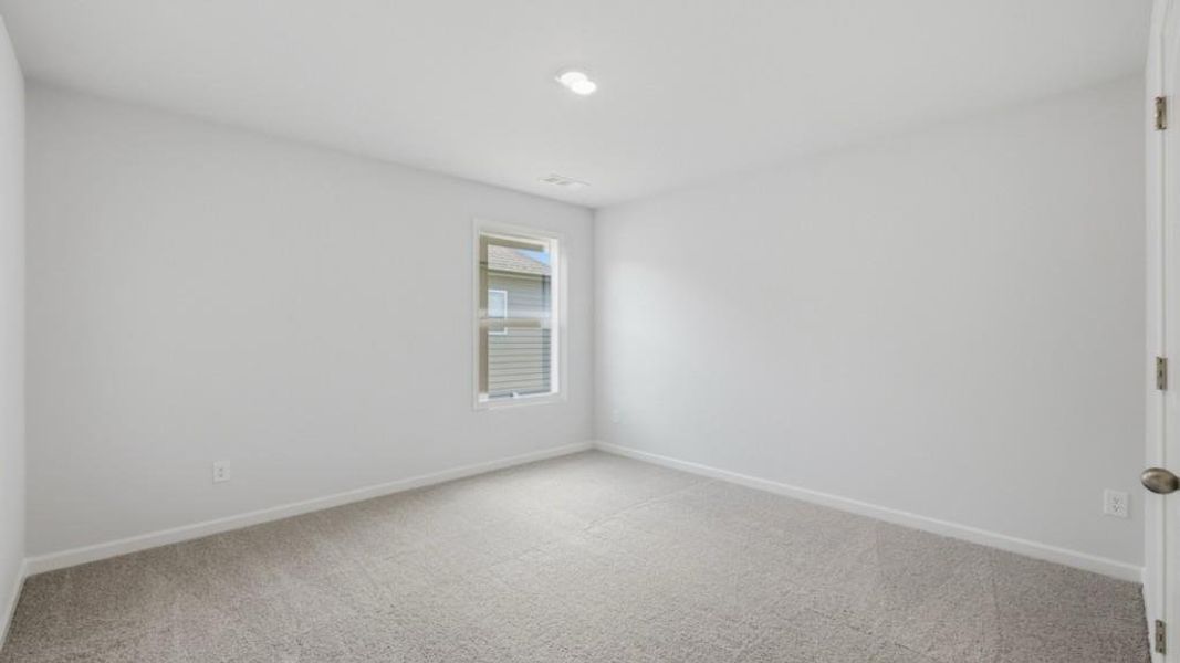 Spacious, unfurnished interior of a new home in Butner Estates, South Fulton (Image 22).